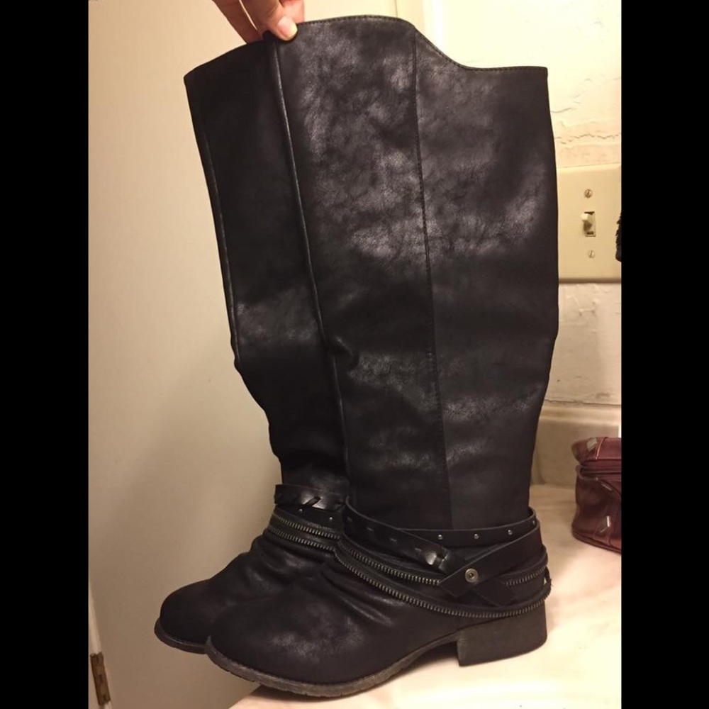 Knee-High Boots 👢